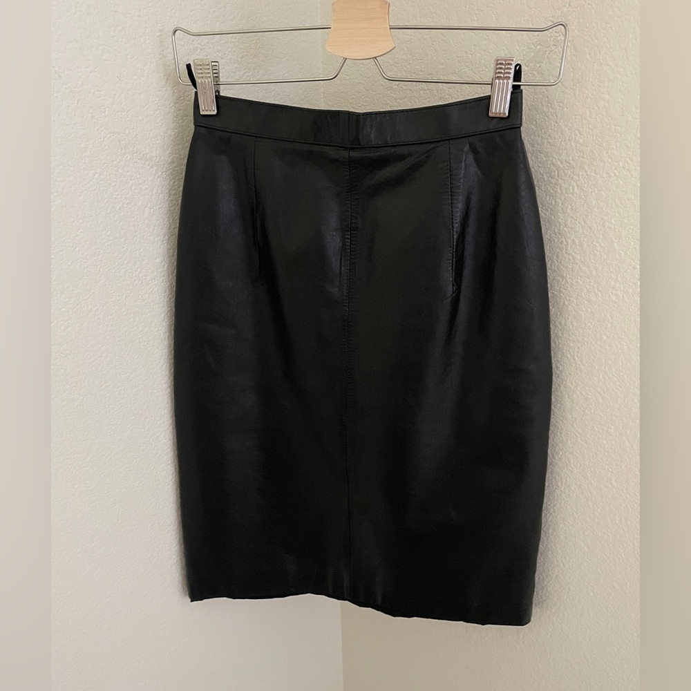 Wilsons leather vintage black pencil skirt genuine leather snake pattern